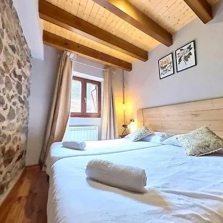 Cubero Sallent- Tucasaenlospirineos Ferienhaus *