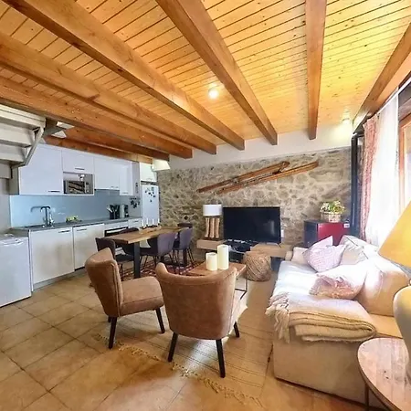 Cubero Sallent- Tucasaenlospirineos Ferienhaus