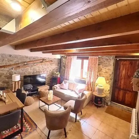 Cubero Sallent- Tucasaenlospirineos Ferienhaus
